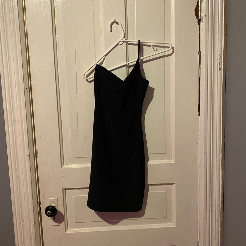 Chic One-Shoulder Black Dress